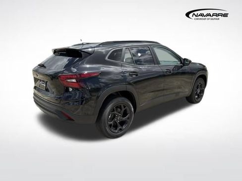 New 2026 Chevrolet Trax LT w/ Driver Confidence Package FWD image 4
