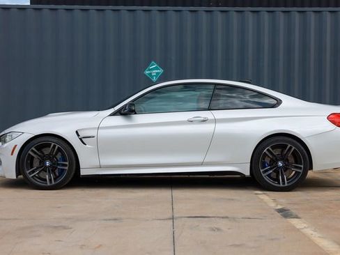Used 2015 BMW M4 Coupe image 4