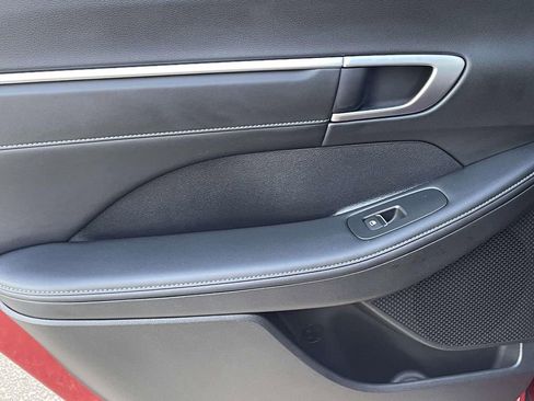 Certified 2024 Hyundai Sonata Limited image 10