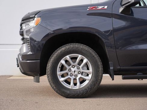 Used 2024 Chevrolet Silverado 1500 RST image 11