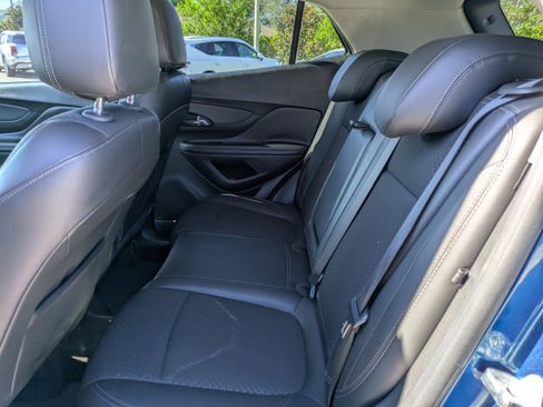 Used 2020 Buick Encore Preferred w/ Safety Package image 15