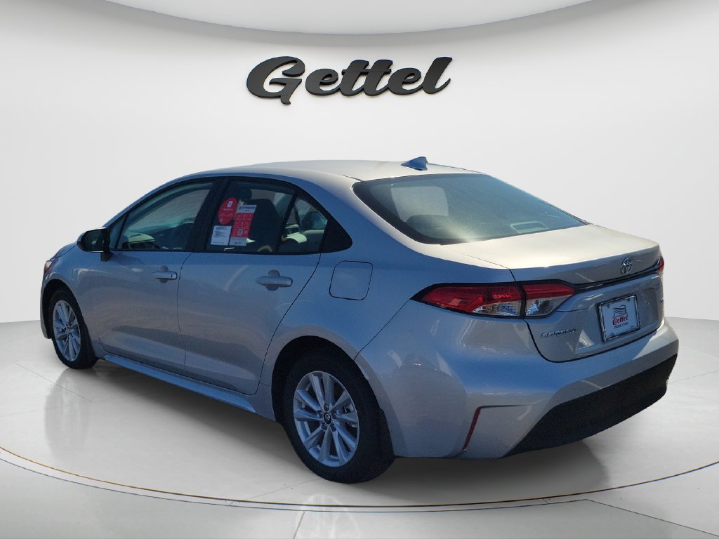 New 2027 Toyota Corolla LE w/ LE Premium Package FWD image 7