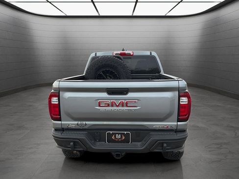 New 2025 GMC Canyon AT4 w/ AT4X AEV Edition AWD/4WD image 4