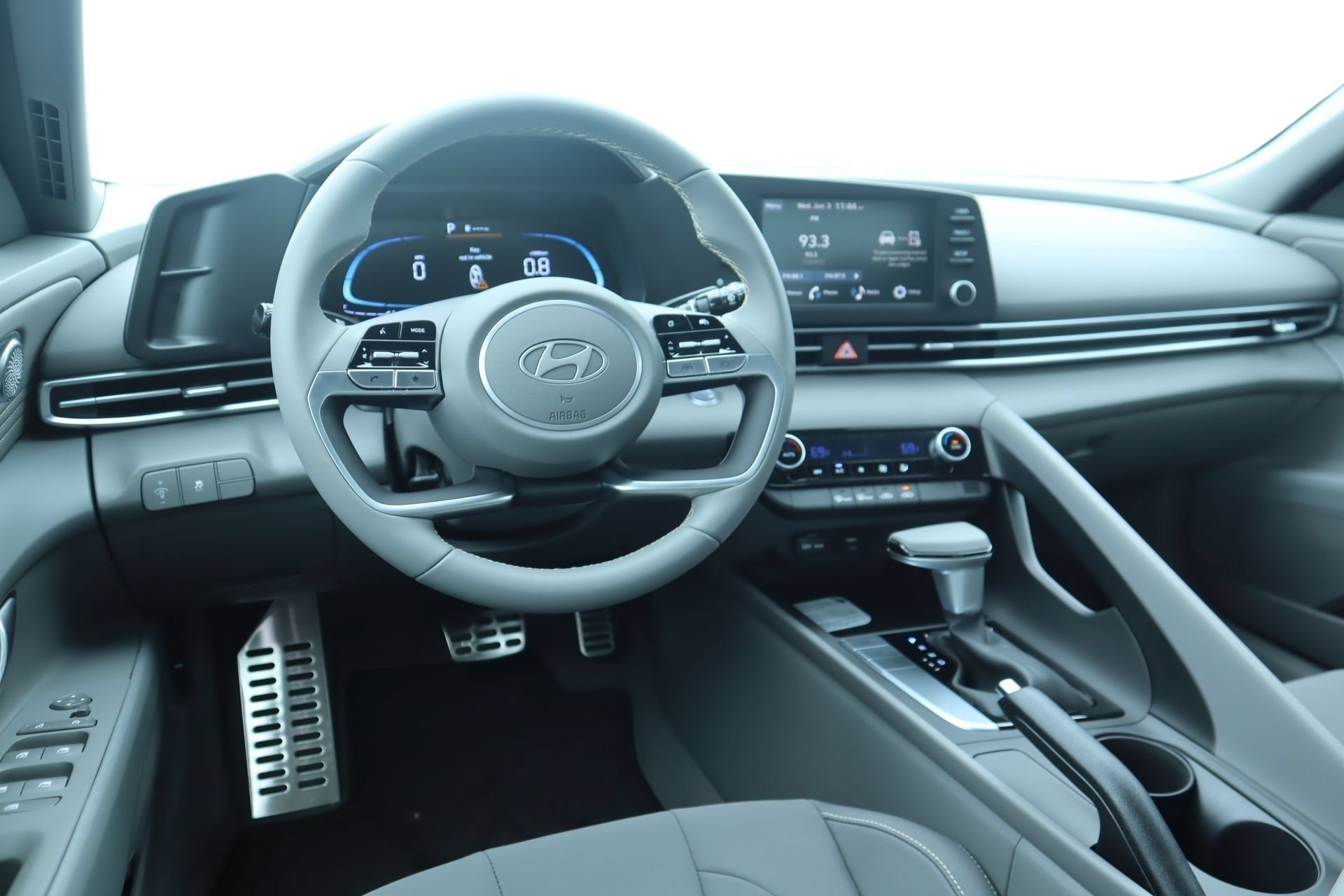 New 2026 Hyundai Elantra Sport FWD image 10