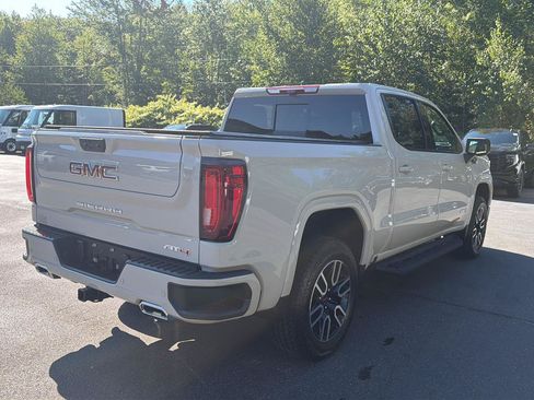 New 2026 GMC Sierra 1500 AT4 w/ AT4 Premium Package AWD/4WD image 5