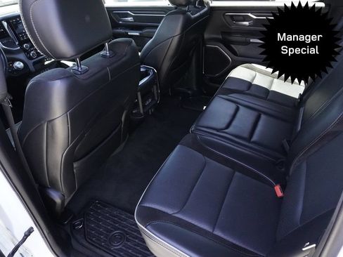 Used 2024 RAM 1500 Laramie AWD/4WD image 29
