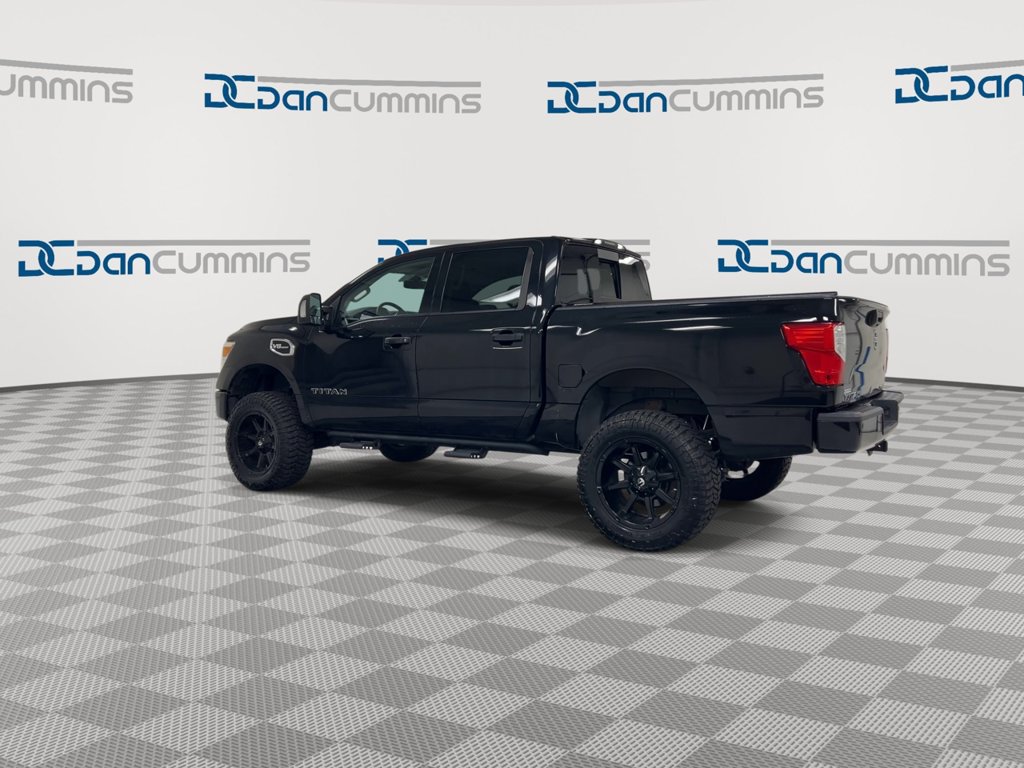 Used 2017 Nissan Titan SV AWD/4WD image 6