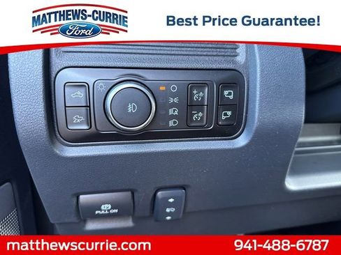 New 2026 Ford F250 Lariat w/ Black Appearance Package image 27