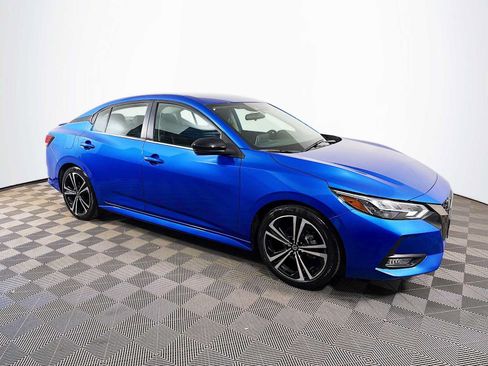 Used 2022 Nissan Sentra SR w/ Trunk Package FWD image 3
