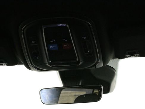 New 2025 Jeep Grand Cherokee L Laredo image 29