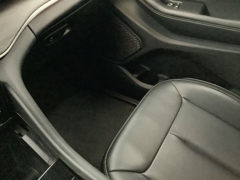 Used 2023 Jeep Grand Cherokee L Limited image 25