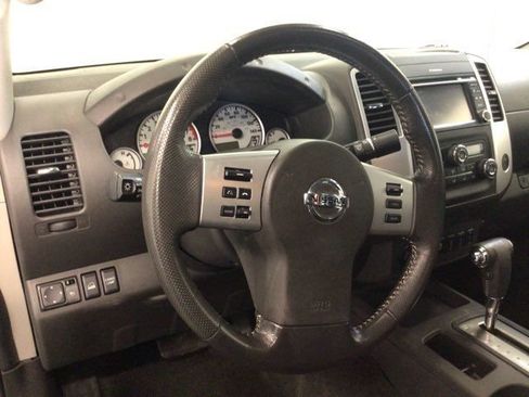 Used 2016 Nissan Frontier PRO-4X w/ Pro-4x Luxury Package AWD/4WD image 16