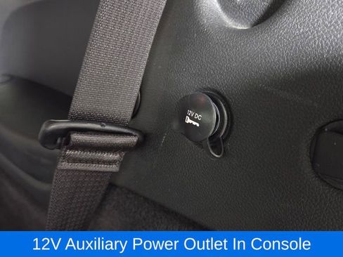 Used 2022 Dodge Durango GT image 14