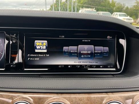 Used 2017 Mercedes-Benz S 550 Sedan image 26