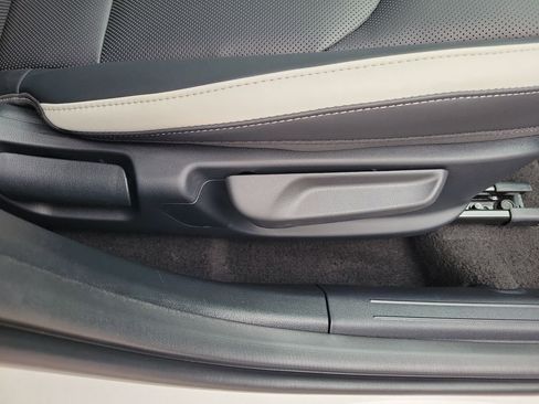 New 2026 Kia K4 GT-Line w/ GT-Line Sunroof Package FWD image 9