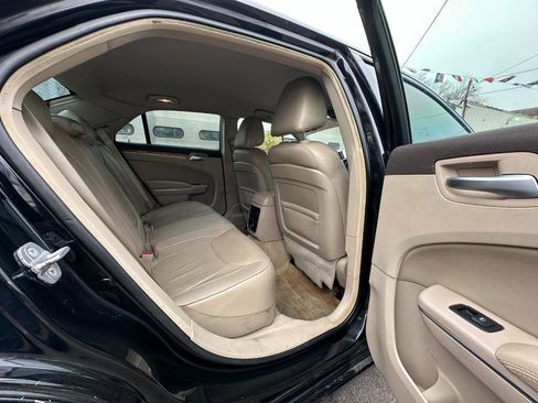 Used 2014 Chrysler 300 C RWD image 39