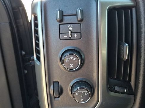 Used 2019 Chevrolet Silverado 1500 LT w/ LPO, Black Pack AWD/4WD image 19