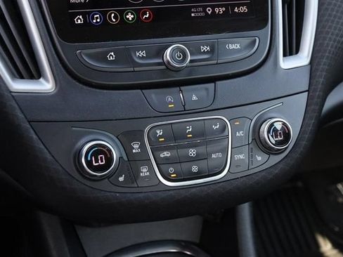 Used 2024 Chevrolet Malibu LT FWD image 18
