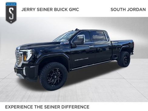 Used 2024 GMC Sierra 3500 Denali w/ Denali Reserve Package image 1