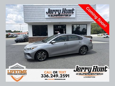 Used 2024 Kia Forte LXS FWD image 1