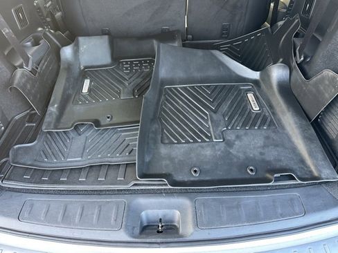 Certified 2020 Nissan Pathfinder SL image 19