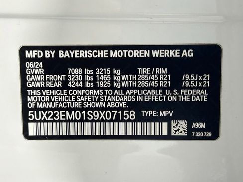 Used 2025 BMW X7 xDrive40i w/ M Sport Package AWD/4WD image 45