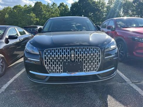 Used 2023 Lincoln Corsair AWD w/ Equipment Group 101A image 2