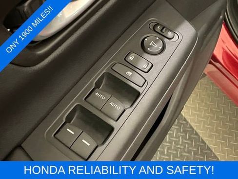 Used 2024 Honda CR-V EX image 11