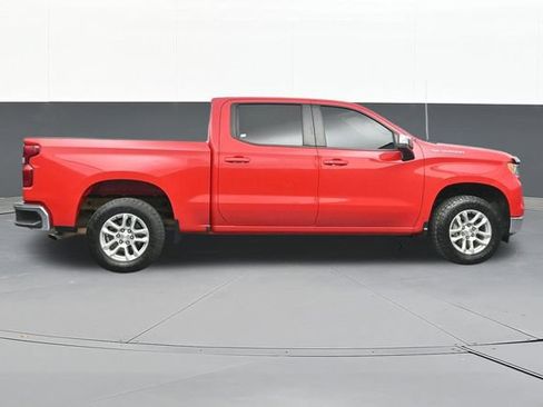 Used 2023 Chevrolet Silverado 1500 LT AWD/4WD image 16