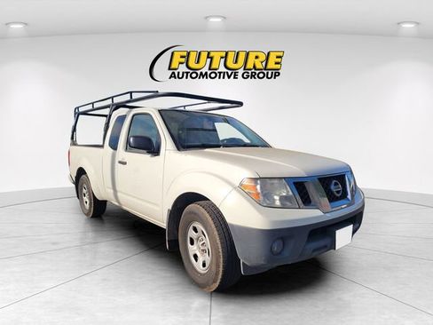 Used 2020 Nissan Frontier S image 1