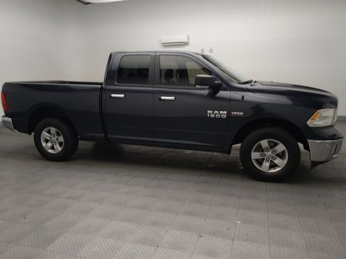 Used 2017 RAM 1500 Big Horn RWD image 11