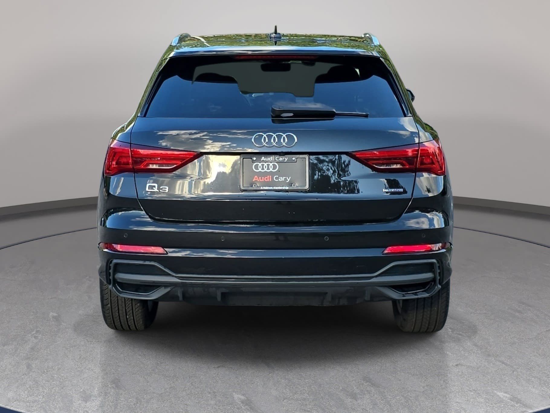 Used 2023 Audi Q3 2.0T Premium AWD/4WD image 6