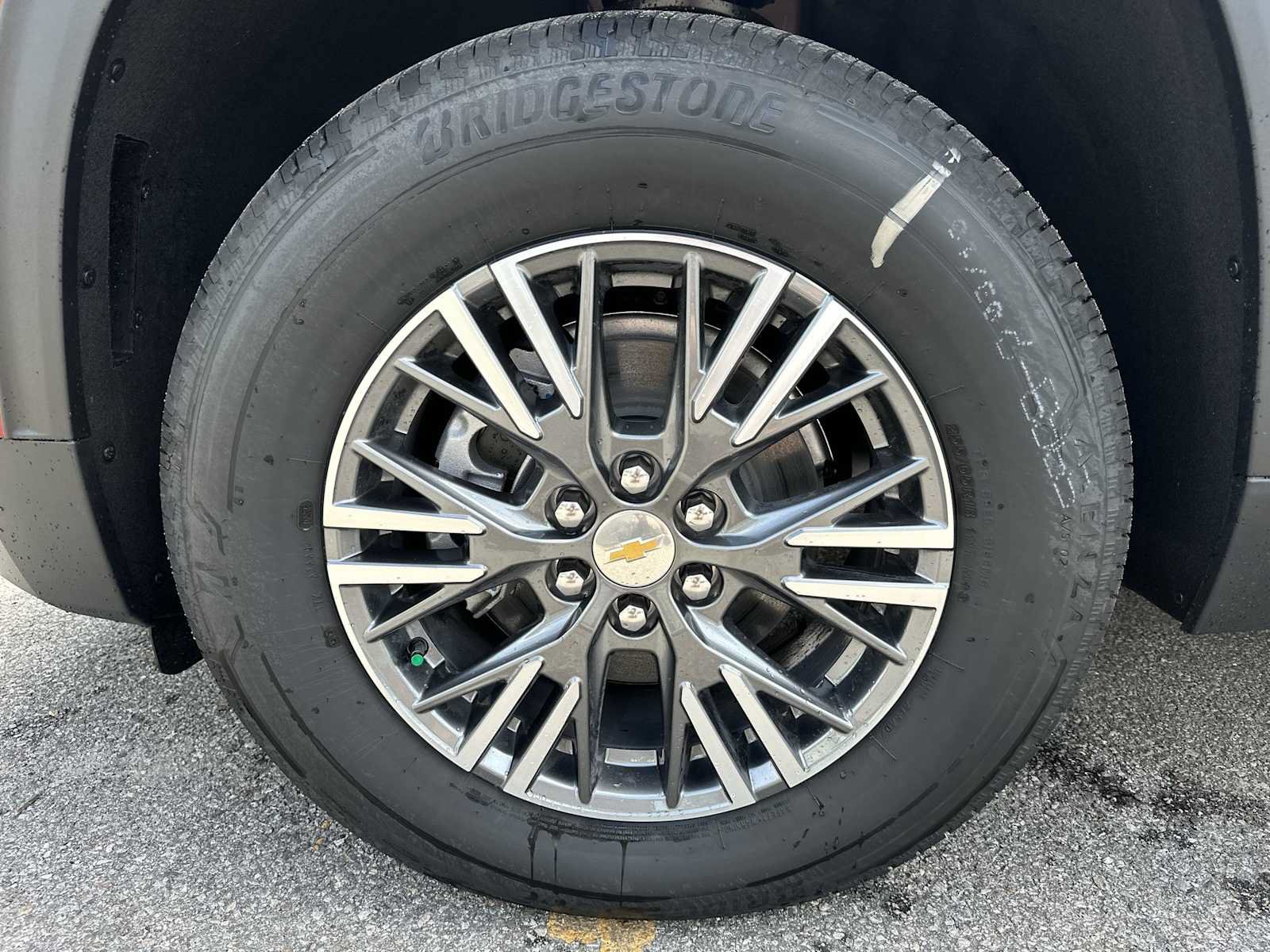New 2026 Chevrolet Traverse LT w/ LPO, Floor Liner Package FWD image 12