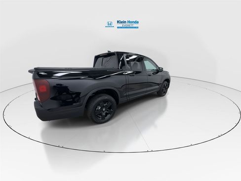 New 2026 Honda Ridgeline Black Edition image 2