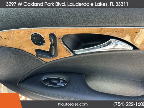 Used 2008 Mercedes-Benz E 350 4MATIC Sedan image 43