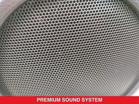 Certified 2019 Nissan Rogue SL w/ Premium Package image 14