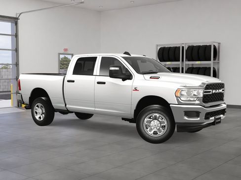 Used 2024 RAM 3500 Tradesman w/ Towing Technology Group image 7