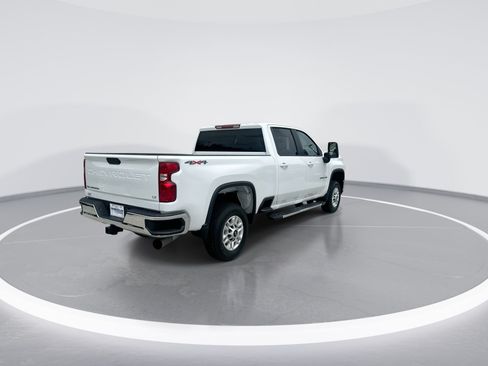 Used 2025 Chevrolet Silverado 2500 LT w/ Convenience Package AWD/4WD image 9