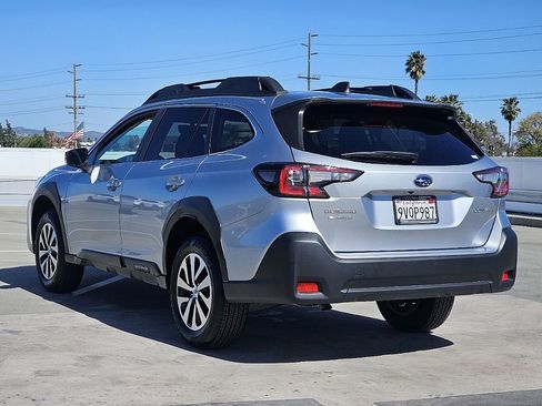 Certified 2025 Subaru Outback Premium image 16