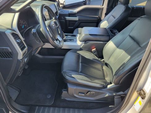 Used 2018 Ford F150 Lariat w/ Equipment Group 502A Luxury AWD/4WD image 10