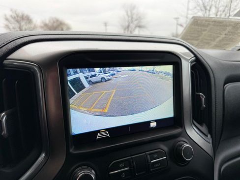 Used 2021 Chevrolet Silverado 1500 LT Trail Boss w/ Bed Protection Package AWD/4WD image 22