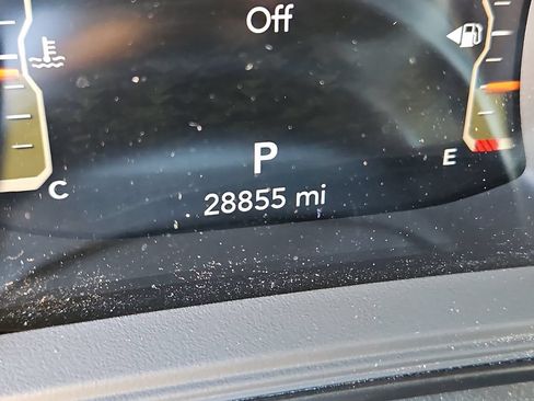 Used 2024 Jeep Wrangler Unlimited Rubicon AWD/4WD image 24