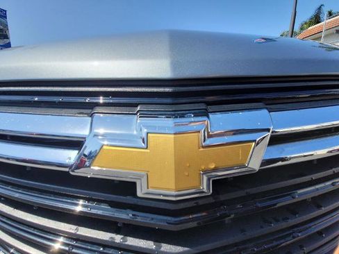 Used 2024 Chevrolet Equinox LT FWD image 29