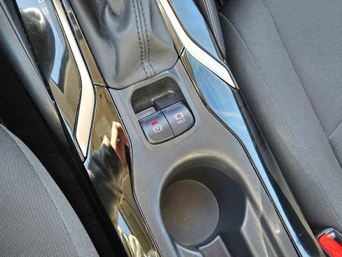 Certified 2022 Toyota Corolla LE image 26