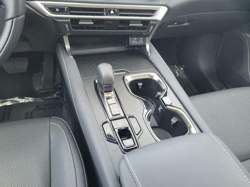 Used 2025 Lexus RX 350 Premium w/ Accessory Package (Z1) FWD image 17