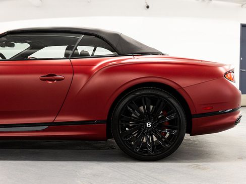 Used 2024 Bentley Continental GT Speed image 5