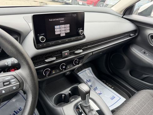 Used 2024 Honda HR-V LX image 17