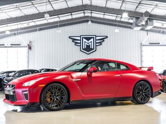 Used 2023 Nissan GT-R Premium w/ Premium Interior Package AWD/4WD video 1