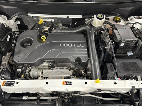 Used 2022 Chevrolet Equinox Premier image 39