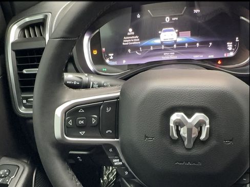 Used 2026 RAM 1500 Lone Star AWD/4WD image 40